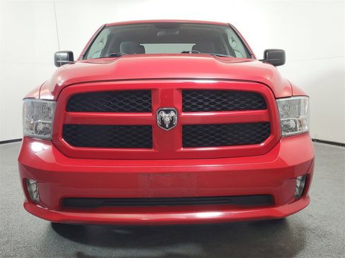 Used 2016 RAM 1500 Express image 2