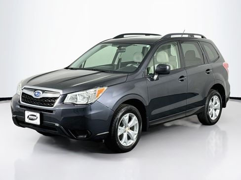 Used 2015 Subaru Forester 2.5i Premium AWD/4WD image 10