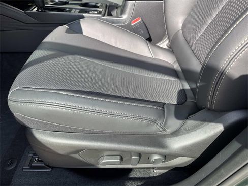 New 2026 Subaru Outback Limited XT image 12