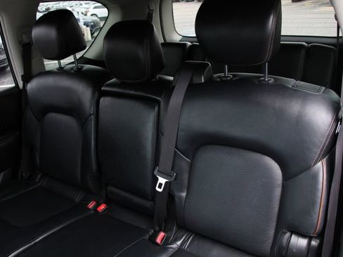 Used 2017 Nissan Armada Platinum AWD/4WD image 28