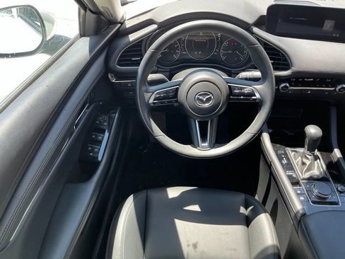 Used 2024 MAZDA MAZDA3 s FWD image 9