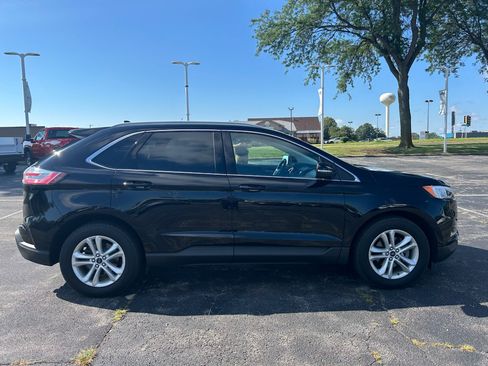 Used 2020 Ford Edge SEL w/ Convenience Package FWD image 4