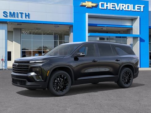 New 2026 Chevrolet Traverse LT w/ Midnight/Sport Edition AWD/4WD image 2