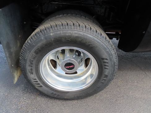 Used 2019 GMC Sierra 3500 Denali w/ Duramax Plus Package image 22