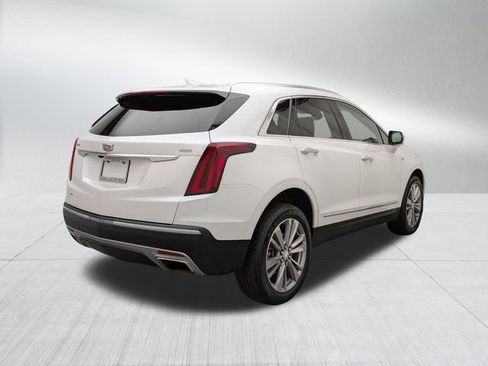 Certified 2023 Cadillac XT5 Premium Luxury AWD/4WD image 5