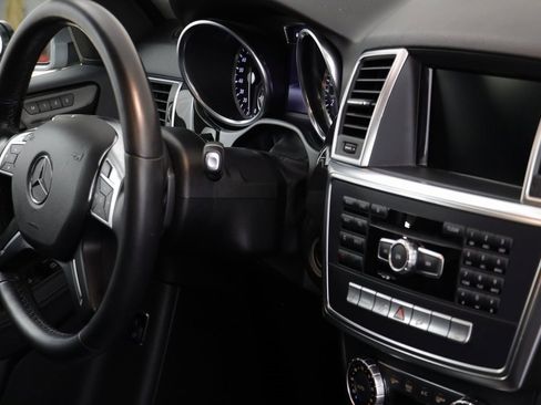 Used 2015 Mercedes-Benz ML 350 4MATIC image 22