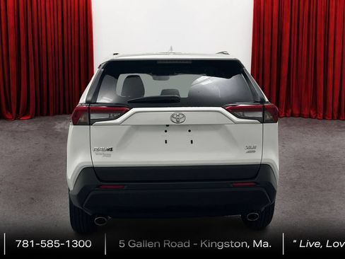Certified 2023 Toyota RAV4 XLE AWD/4WD image 6