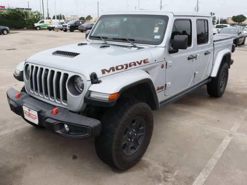 Used 2022 Jeep Gladiator Mojave w/ LED Lighting Group AWD/4WD image 4