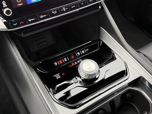 New 2026 Jeep Grand Wagoneer Limited image 8