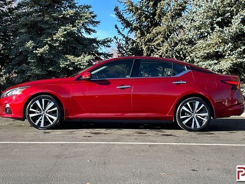 Used 2020 Nissan Altima 2.5 Platinum image 7