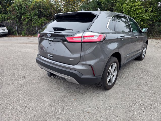 Used 2024 Ford Edge SEL w/ Convenience Package AWD/4WD image 3