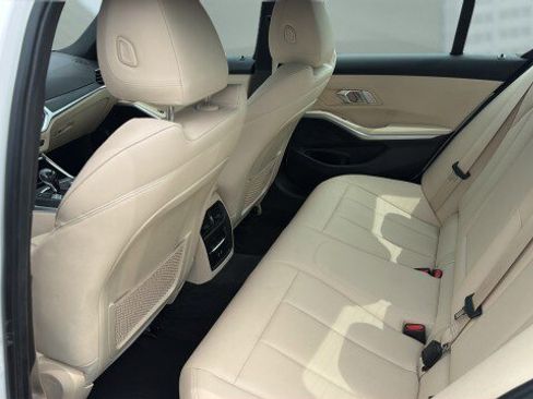 Used 2021 BMW 330i Sedan w/ Driving Assistance Package RWD image 19