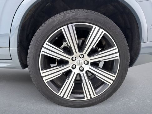 Used 2023 Volvo XC90 T8 Plus w/ Protection Package Premier AWD/4WD image 23