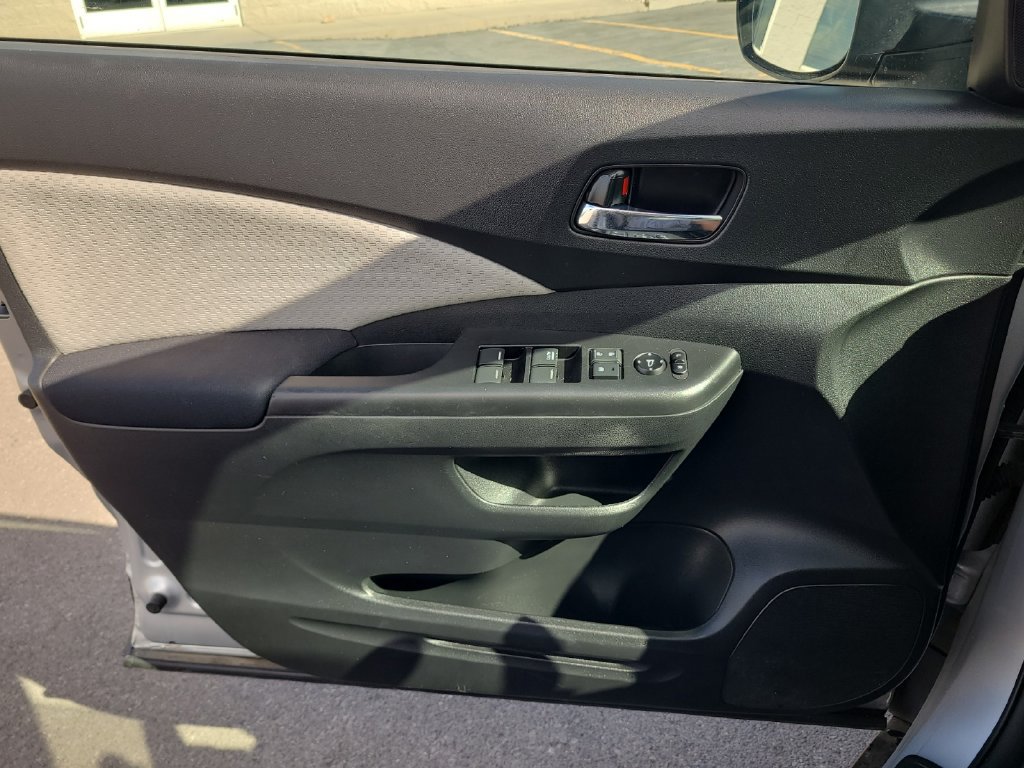 Used 2016 Honda CR-V EX image 17