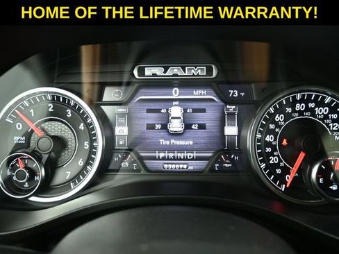 Used 2020 RAM 1500 Big Horn AWD/4WD image 17