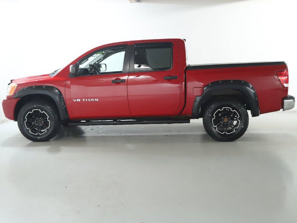 Used 2012 Nissan Titan S AWD/4WD image 34