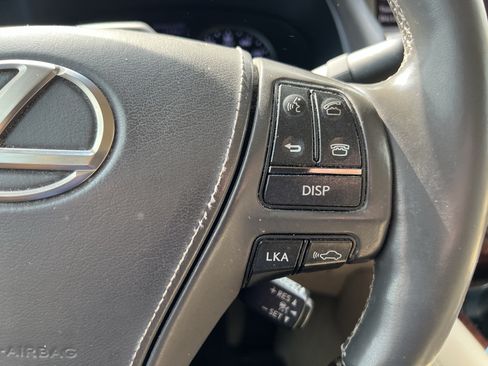 Used 2017 Lexus LS 460 L w/ Ultra Luxury Package RWD image 20