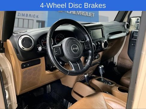 Used 2016 Jeep Wrangler Unlimited Rubicon AWD/4WD image 18