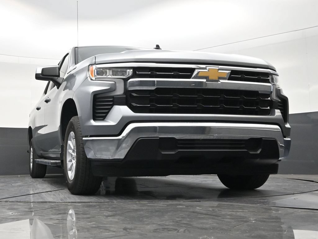 Used 2024 Chevrolet Silverado 1500 LT RWD image 23