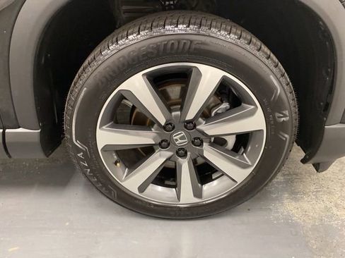 Used 2024 Honda Pilot Elite image 31