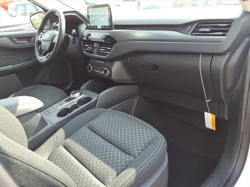 New 2025 Ford Escape Active w/ Cold Weather Package image 10
