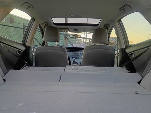 Used 2013 Toyota Prius Three w/ Solar Roof Pkg FWD image 58