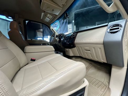 Used 2010 Ford F250 Lariat AWD/4WD image 16