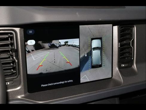 New 2025 Ford Bronco Badlands image 25