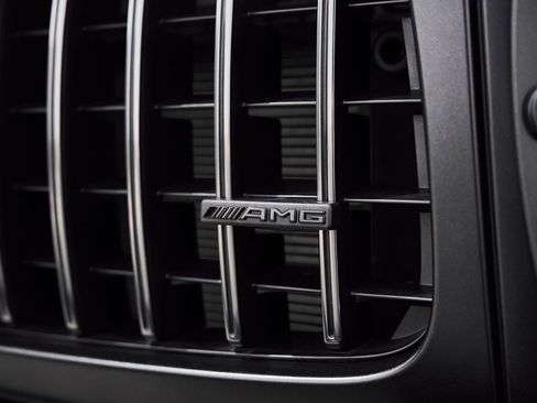 Used 2023 Mercedes-Benz G 63 AMG Squared image 9