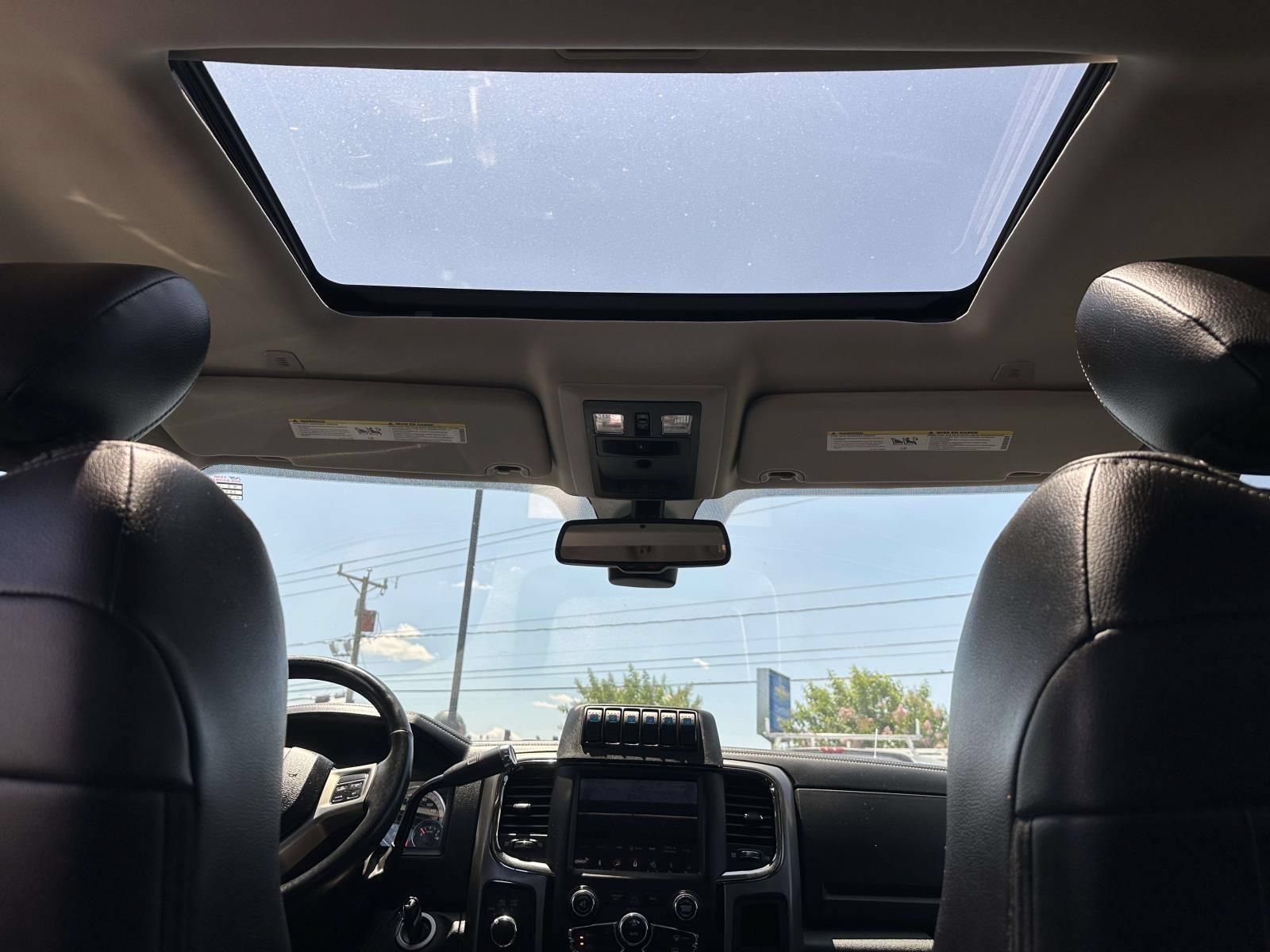 Used 2018 RAM 2500 Laramie w/ Sport Appearance Group AWD/4WD image 8