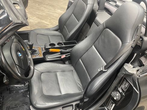 Used 2002 BMW Z3 2.5i RWD image 25