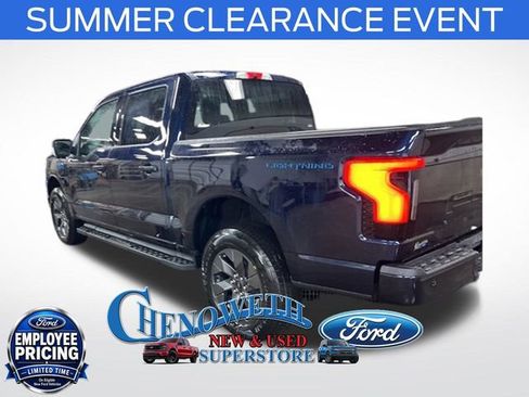 New 2025 Ford F150 Lightning Flash AWD/4WD image 3