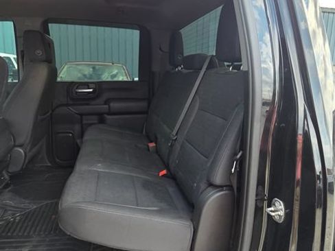 Used 2024 Chevrolet Silverado 2500 Custom w/ Custom Value Package AWD/4WD image 16