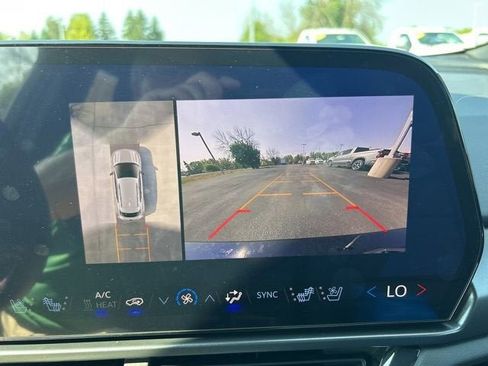 New 2025 Chevrolet Equinox EV RS image 14