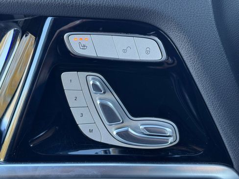 Used 2021 Mercedes-Benz G 550 w/ AMG Line image 18