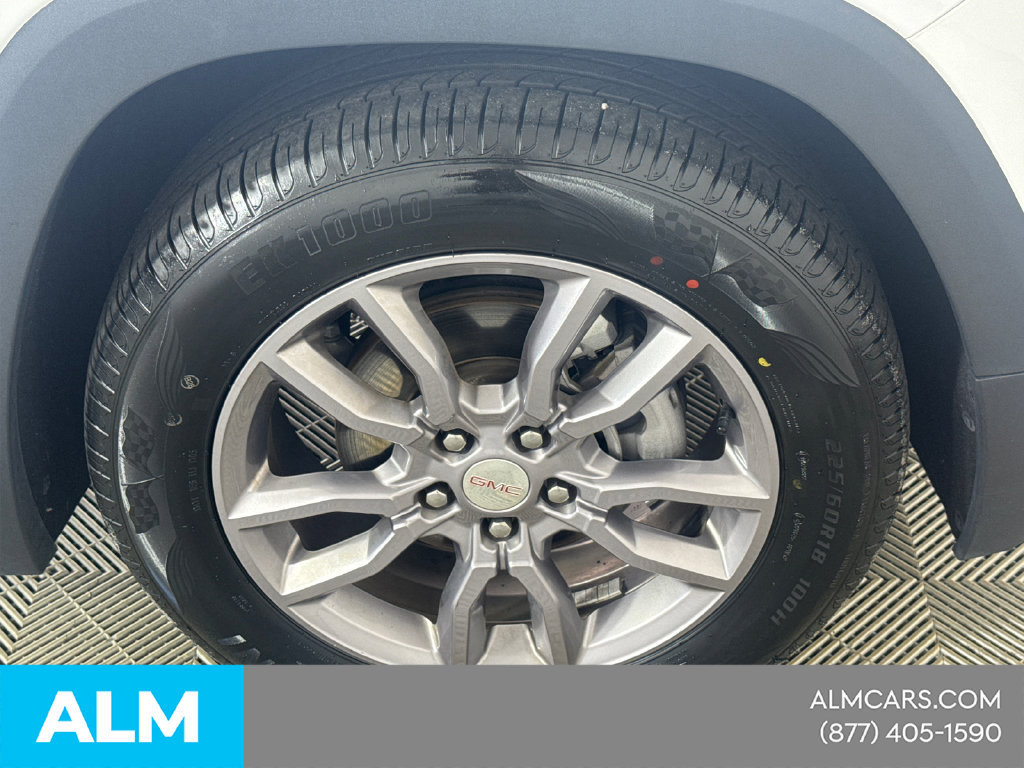 Used 2024 GMC Terrain SLT FWD image 15