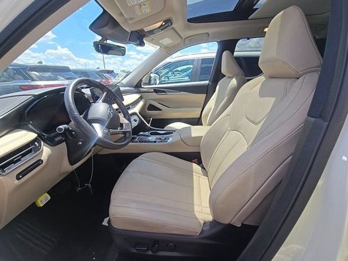 Certified 2023 INFINITI QX60 Luxe w/ Cargo Package FWD image 10