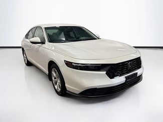 Used 2023 Honda Accord LX video 1