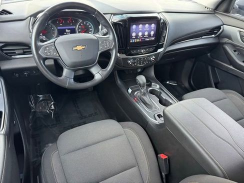 Used 2021 Chevrolet Traverse LT AWD/4WD image 11