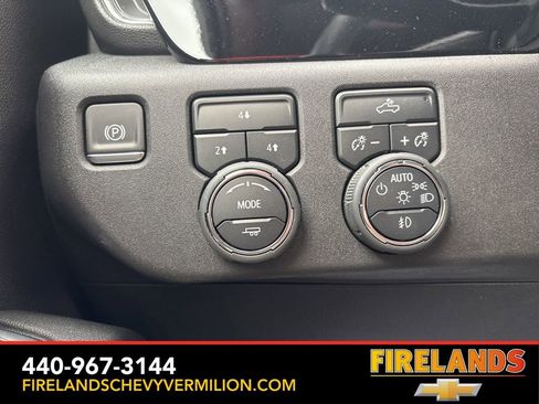 Certified 2025 Chevrolet Silverado 3500 LT w/ Convenience Package image 3