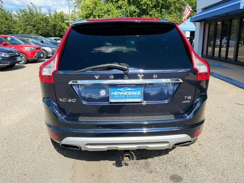 Used 2017 Volvo XC60 T6 Dynamic w/ Preferred Option Package AWD/4WD image 6