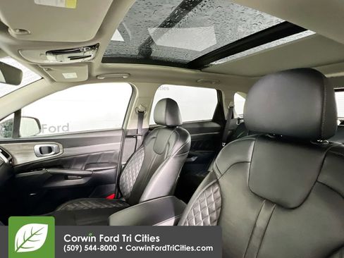 Used 2022 Kia Sorento SX Prestige AWD/4WD image 28
