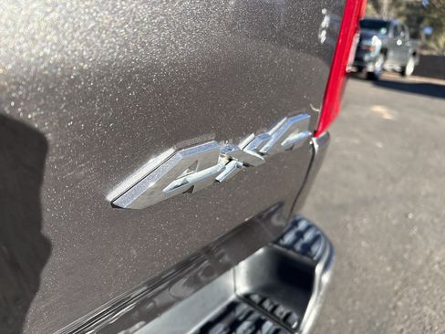 Used 2020 RAM 1500 Laramie image 11