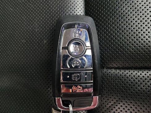 Used 2021 Lincoln Aviator Reserve w/ Elements Package Plus image 32