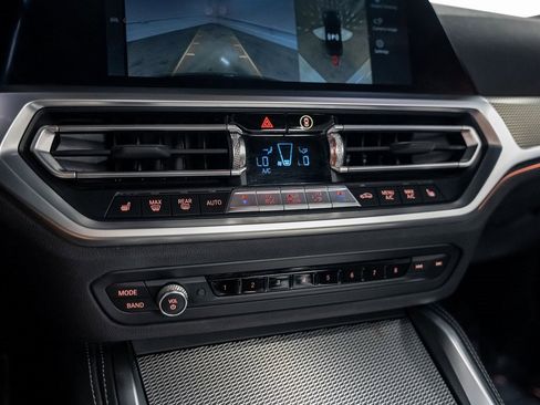 Used 2022 BMW 440i xDrive Convertible w/ Premium Package image 48