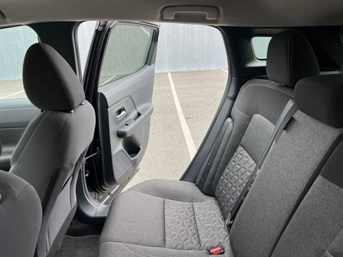 Used 2025 Nissan Kicks SV image 37