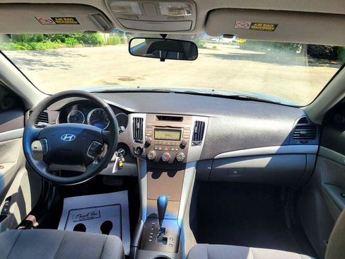 Used 2010 Hyundai Sonata GLS image 15