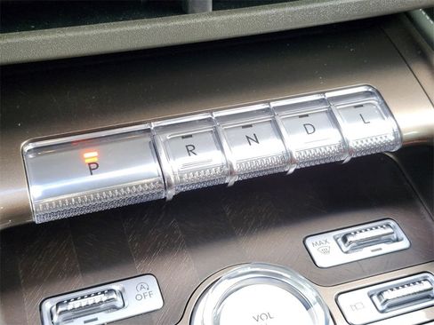 Used 2024 Lincoln Nautilus Black Label image 30