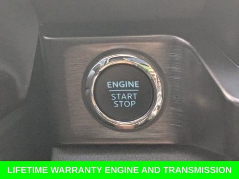 Used 2023 Ford F250 Lariat w/ Lariat Ultimate Package AWD/4WD image 27