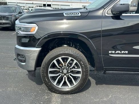 Used 2025 RAM 1500 Limited AWD/4WD image 7